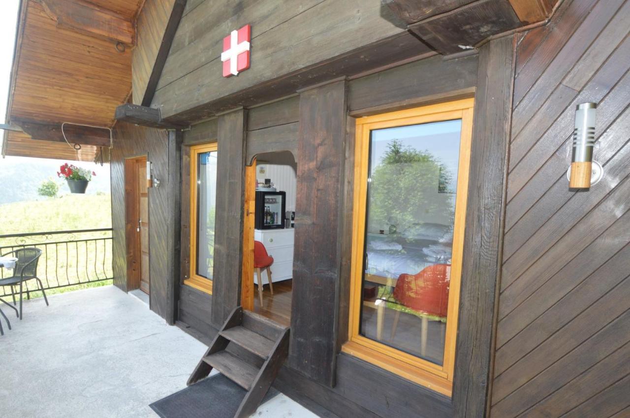 Le Petit Chalet-Leard Jarrier Luaran gambar